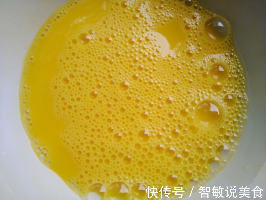 土豆别忙着炒着吃，学会下面的方法，香软营养好，孩子笑欢了