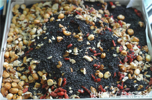 面团|年后早餐，老公爱上了它！平底锅一烙10分钟上桌，好吃还顶饱!