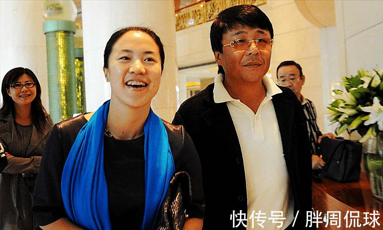 刘国梁|王楠暖心之举,重奖国乒幕后英雄,解决刘国梁后顾之忧