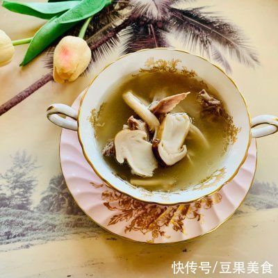 赤松茸|学会这些乳鸽菌菇汤,孩子多吃三碗饭