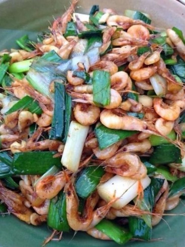 小河虾和它炒，营养美味还补钙，做法简单一学就会，几分钟就出锅