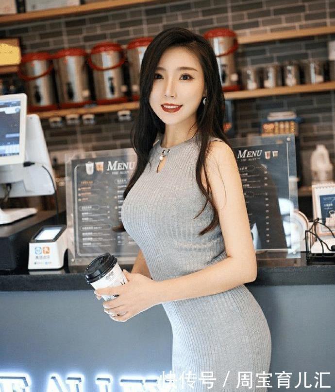 性感|宛如一朵含苞待放的牡丹花,美而不妖,真是个性感可爱的小姐姐