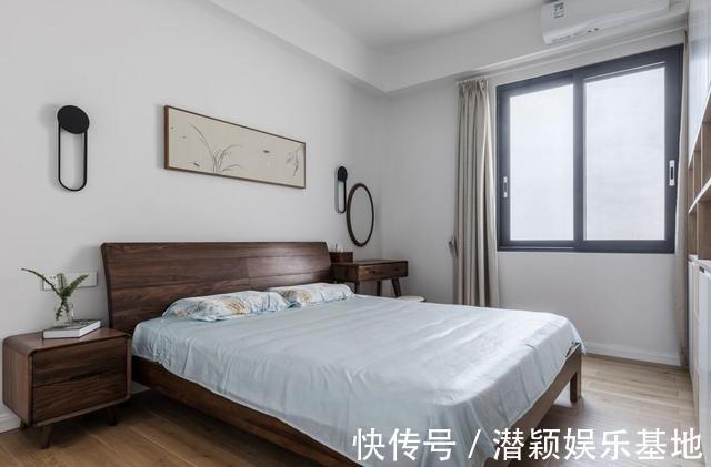 逆向思维|她以逆向思维,用餐桌代替茶几,入住后,发现出奇的好用