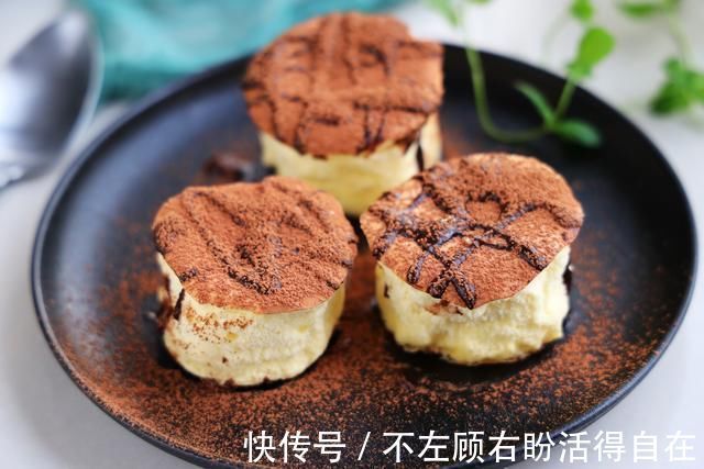 烤箱|鸡蛋面粉这样做太好吃了，不用烤箱平底锅就搞定，无油无水超解馋