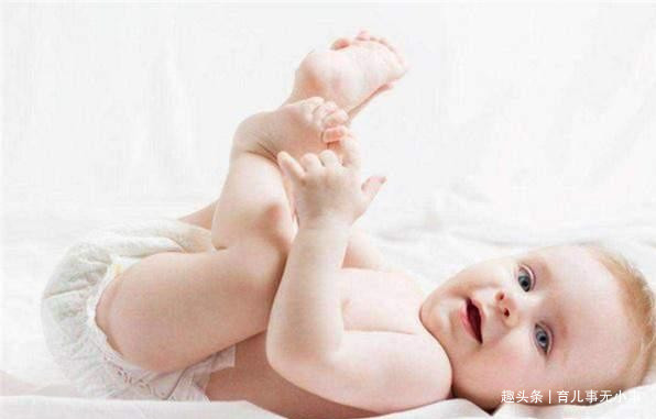 宝宝到了这个年龄就别用纸尿裤了，不及时戒掉，对宝宝伤害很大