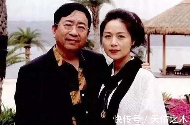 文化苦旅$余秋雨的另一面:抛弃发妻李红,另娶小16岁马兰,前妻怒斥伪君子