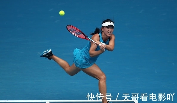 郑钦文|2-1传喜讯!中国网球新星淘汰前澳网四强,1-5大逆转冲击澳网正赛