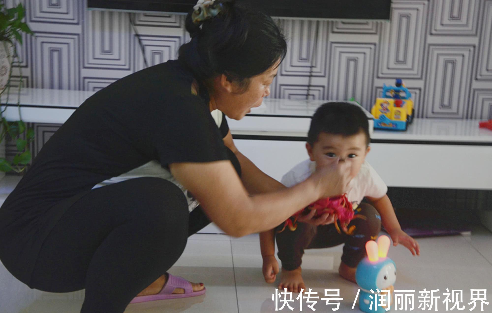 口水|孩子吃辅食就加盐可能会导致宝宝缺锌又缺钙,长不高还挑食