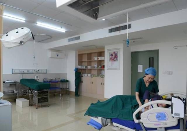 小子宫|产房分娩的过程是啥?实拍图还原顺产过程,看完明白为母则刚