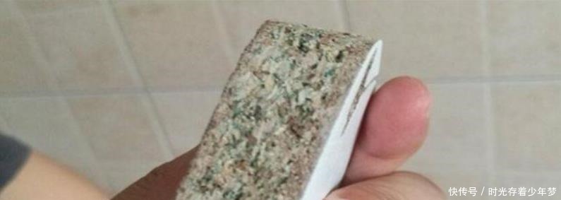 颗粒板|花1600一米定制橱柜，朋友说不值，可看到料头后说我是对的！