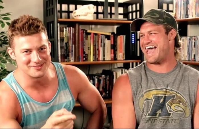 为宣传弟弟加盟AEW，道夫使出骚操作！老麦：挑不出毛病！