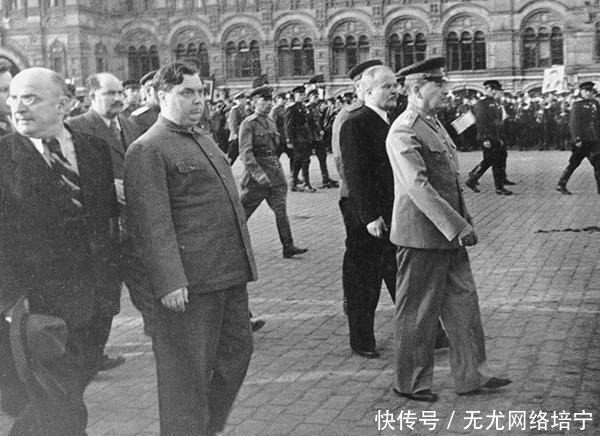 马林科夫出|1936年,苏联一张老照片中那个看镜头的人,为何没成接班人?
