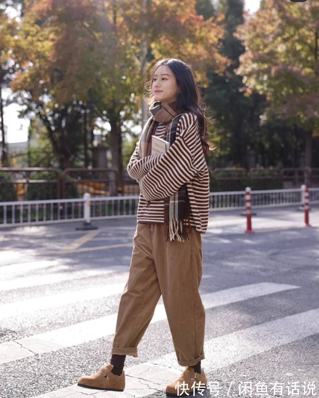 冬天|雪地靴已经失宠,今年冬天这双“勃肯鞋”火了,搭羽绒服保暖时髦