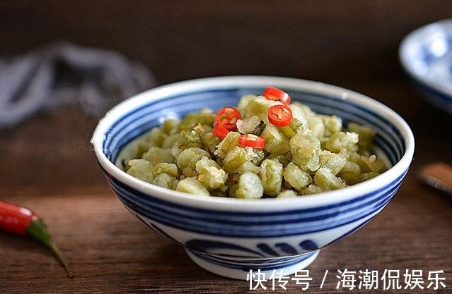 下饭|豆角别再炒着吃，换种做法，非常下饭，老公最爱吃