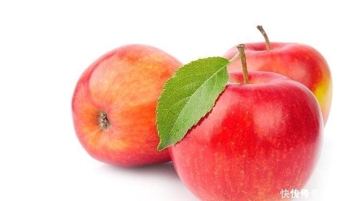 空腹吃个苹果,身体会有4个变化,尤其第2个,多数女人都喜欢
