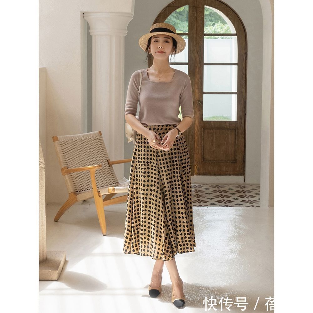 女生|真正会穿的女人,早秋穿搭都做减法,简约百搭不挑人,建议收藏