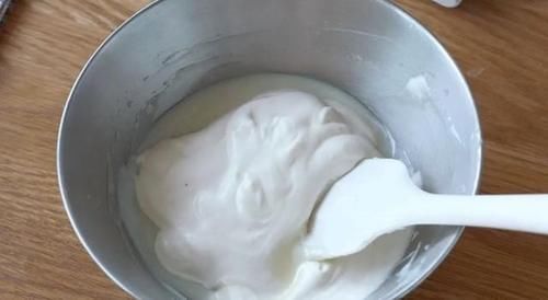 大白兔|火了半边天的大白兔,教你做成没有冰渣的大白兔雪糕,就靠它