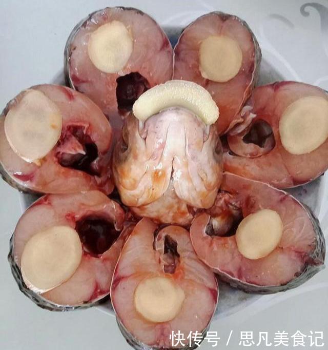 养颜|女人要多吃它,补充胶原蛋白最厉害,养颜嫩肤,45岁还是少女脸