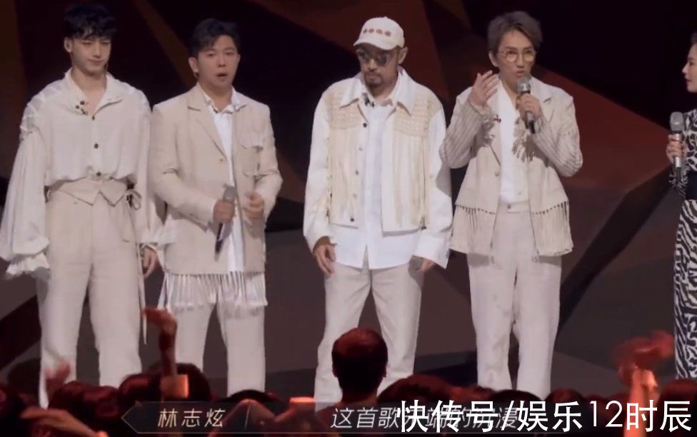 观众|林志炫摔下舞台，本能反应是担心破坏舞台体验