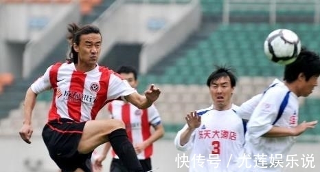 申花|昔日国足名将退役后执教业余球队,曾是申花功勋,表现可圈可点