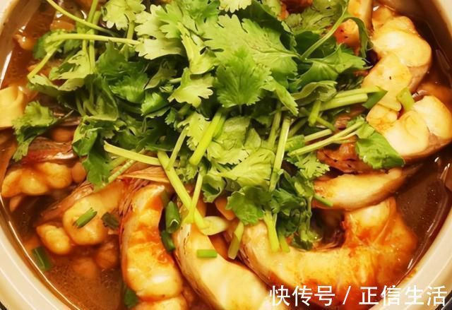 看上去很美|我家一周吃3次的鱼肉做法,砂锅一焖鲜香嫩滑,吃一次就爱上了