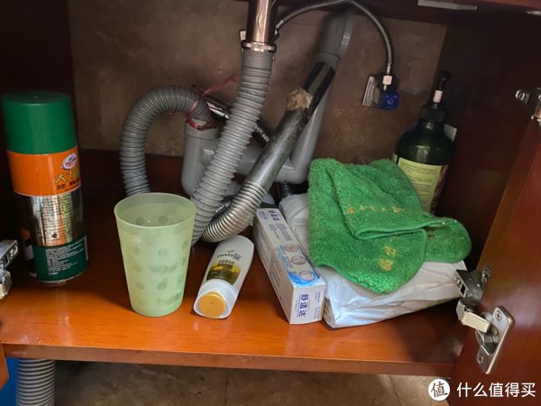 螺纹管|夏季到了，该给家里的下水管道“动手术”了，防返味一招见效！