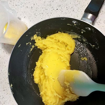蛋液|附卡仕达酱