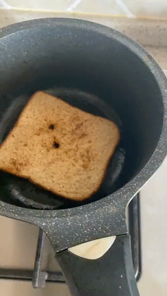 |搞笑图集:你们公司中秋发了啥?网友:发了个通知,说不放假