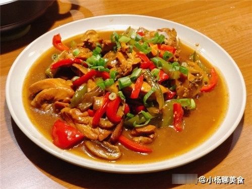 鸡肉饭|它是“最佳拌饭菜”，有它在多吃两碗饭，汤汁浓郁，肉质嫩滑！