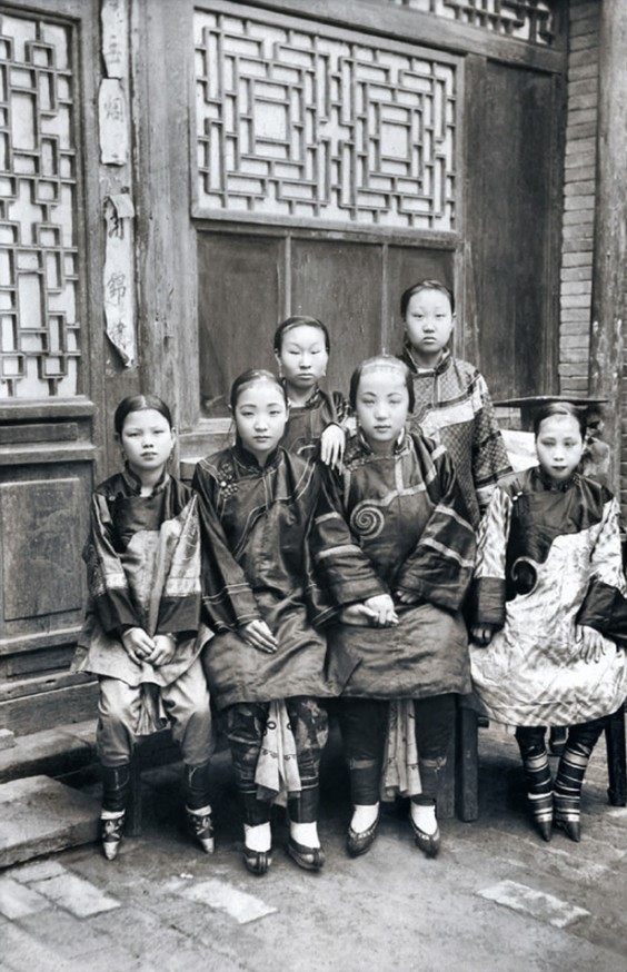 无可|清末旧照片:生无可恋恭亲王,踌躇满志袁世凯