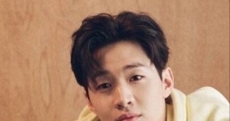 伯克利音乐学院|何炅黄磊把刘宪华踢出群,网友要求退出节目的他现在过得怎么样?