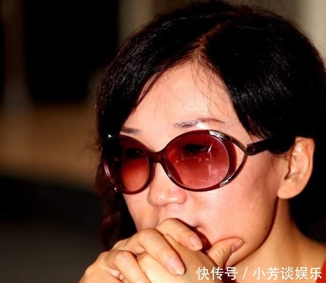 争议|“梨花教主”赵丽华,作诗引韩寒炮轰,大骂李敖引发争议