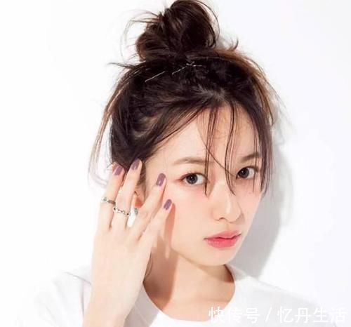 眉笔|日常淡妆应该怎么化?只需要3样化妆品,新手也能化出“伪素颜”