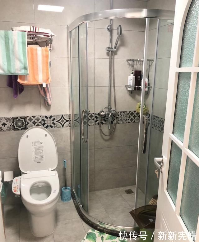 安装|她家90平新房，装修一共花费15万，电视墙很实用，进屋就被迷住