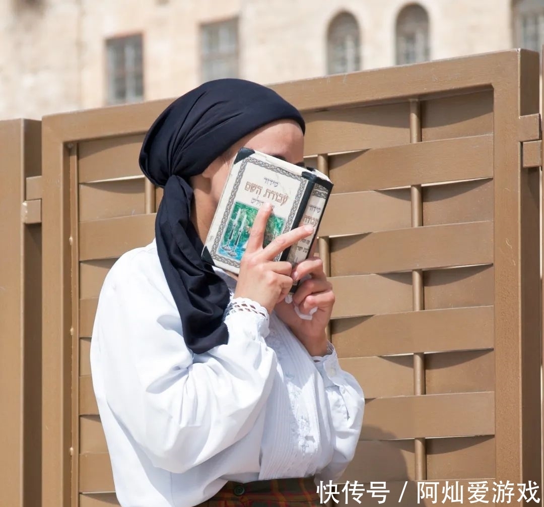 伊斯兰|穆斯林为什么要戴头巾?