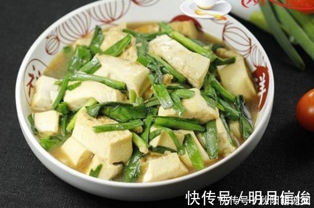菜肴|韭菜别再包饺子了,和此物是绝配,美味下饭,补钙质,肠道通畅了