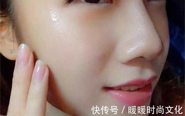 补水 这些曾被抛弃的护肤品,再次让人熟悉起来,价格白菜效果却非常好!