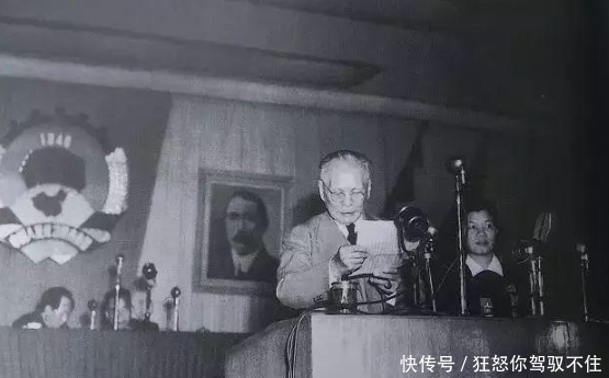 65年前的这场寿宴群雄毕至,拜寿嘉宾有章士钊,陈毅,郭沫若