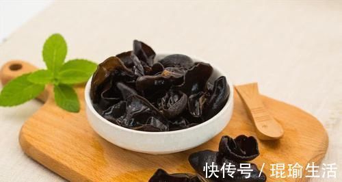 减肥|女人减肥别再饿肚子了, 每天吃这几种食物, 悄悄减掉大肚腩