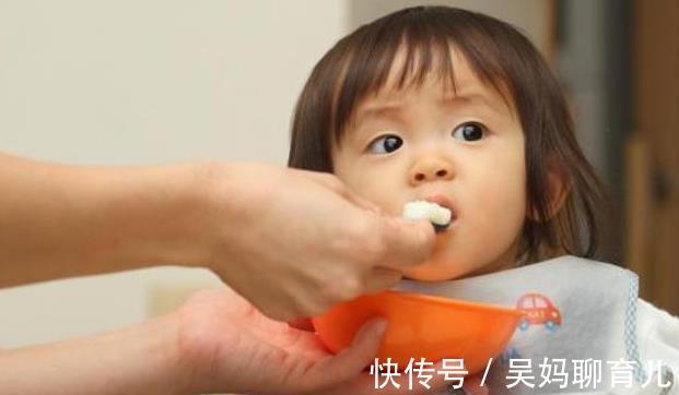 汤泡饭|正确喂养很重要!不少家长在这四方面出错了,尽快改正为好