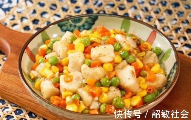 瘦腿运动|腿粗女生每天开合跳多少个才能瘦腿30天突破瓶颈,练出“筷子腿”