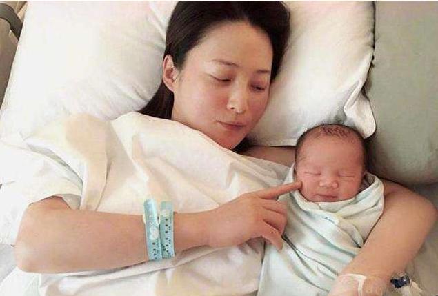 死亡|孕妇破水15小时,生产后娃“意外”死亡,家属孩子是被产钳夹死