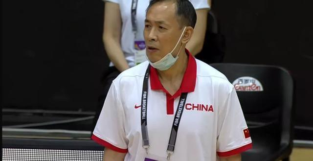 输球|中国女篮再次无缘亚洲冠军!许利民指出丢冠原因,仍遭到球迷质疑