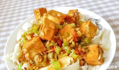 4碗面条你最喜欢吃哪一碗面,测出你今生能不能赚大钱!