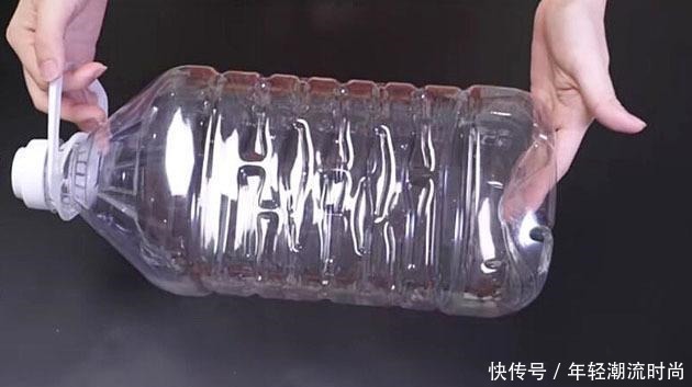 大米生虫总晒太麻烦,自从学会这招,我家大米放一年不生虫不变质