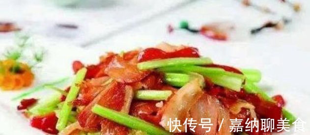 芹菜炒腊肉|美食推荐芹菜炒腊肉,剁椒炒蛋,红烧大虾,香干炒肉片的做法