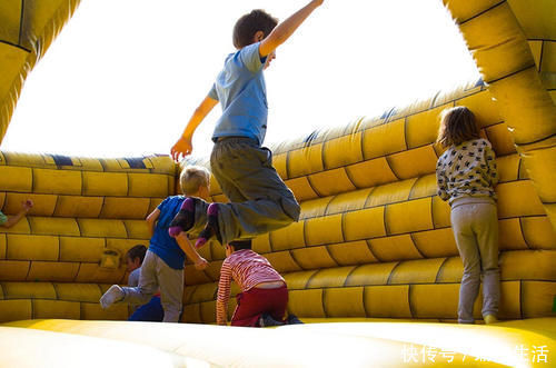 身高速度|当孩子出现这3个信号，说明长身高进入倒计时，早发现早“冲刺”