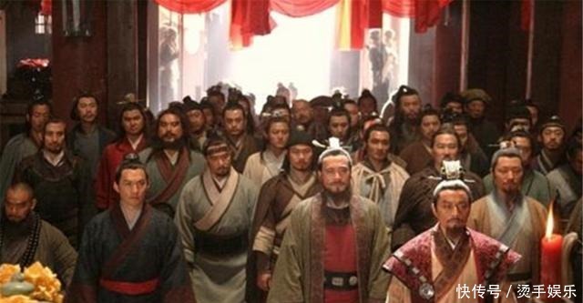  打方腊|方腊起义中死伤那么多，也就剩下他还活着，可他却还是死在战场上