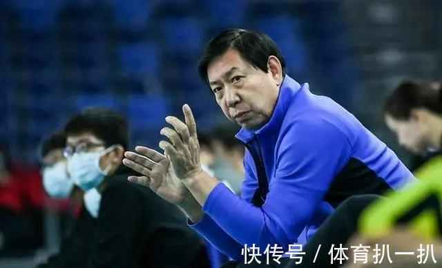 主教练|多数球迷支持蔡斌出任执教女排？他会是女排主教练的最佳人选吗？