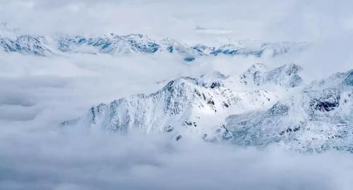 四川的网红景点，冬日如同冰雪王国，美丽的雪景让人不舍得离开